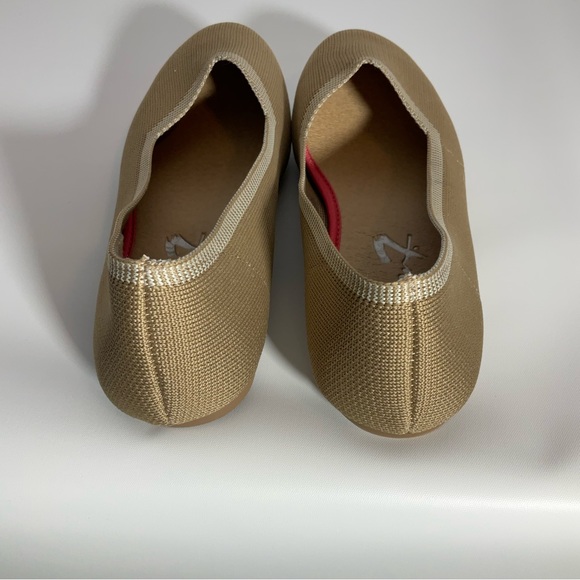 Seven7 Katelyn Tan Slip-On Look-a-Like Rothy’s & Like New Shoe Flats Size 9. - Picture 12 of 13
